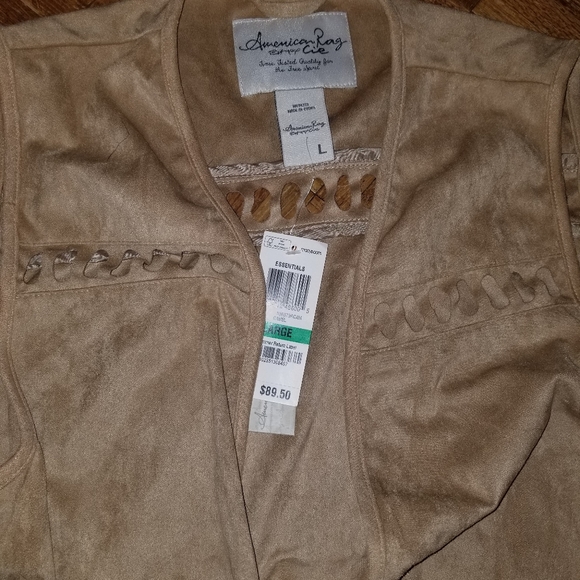 American Rag Vest - Picture 2 of 3